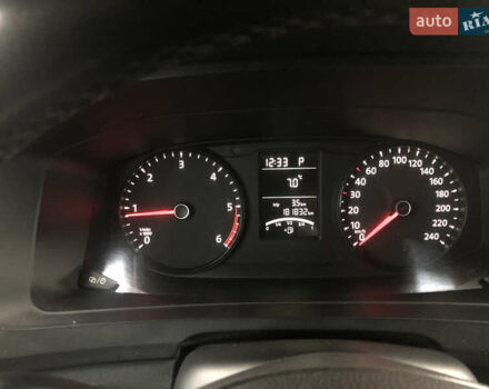 Серый Фольксваген Transporter, объемом двигателя 2 л и пробегом 181 тыс. км за 23700 $, фото 9 на Automoto.ua