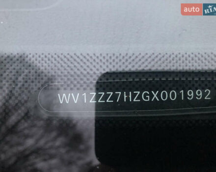 Серый Фольксваген Transporter, объемом двигателя 2 л и пробегом 181 тыс. км за 23700 $, фото 11 на Automoto.ua