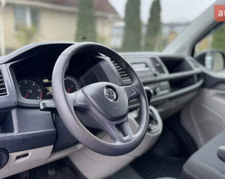 Серый Фольксваген Transporter, объемом двигателя 2 л и пробегом 280 тыс. км за 14999 $, фото 12 на Automoto.ua