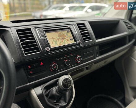 Сірий Фольксваген Transporter, об'ємом двигуна 1.97 л та пробігом 295 тис. км за 19500 $, фото 9 на Automoto.ua