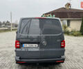 Серый Фольксваген Transporter, объемом двигателя 2 л и пробегом 280 тыс. км за 14999 $, фото 5 на Automoto.ua