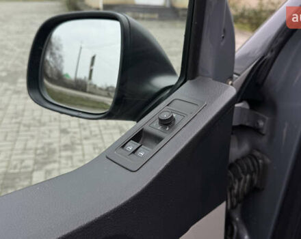 Серый Фольксваген Transporter, объемом двигателя 2 л и пробегом 280 тыс. км за 14999 $, фото 13 на Automoto.ua