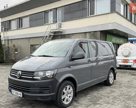 Серый Фольксваген Transporter, объемом двигателя 2 л и пробегом 280 тыс. км за 14999 $, фото 2 на Automoto.ua
