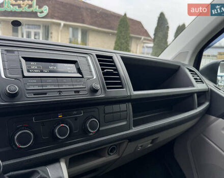 Серый Фольксваген Transporter, объемом двигателя 2 л и пробегом 280 тыс. км за 14999 $, фото 23 на Automoto.ua