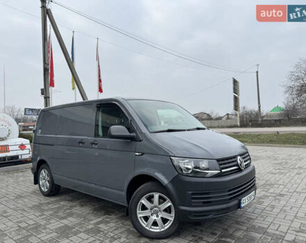Серый Фольксваген Transporter, объемом двигателя 2 л и пробегом 280 тыс. км за 14999 $, фото 28 на Automoto.ua