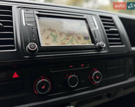 Сірий Фольксваген Transporter, об'ємом двигуна 1.97 л та пробігом 295 тис. км за 19500 $, фото 10 на Automoto.ua