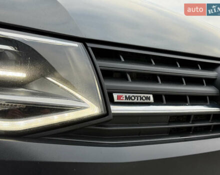 Серый Фольксваген Transporter, объемом двигателя 2 л и пробегом 228 тыс. км за 19400 $, фото 12 на Automoto.ua