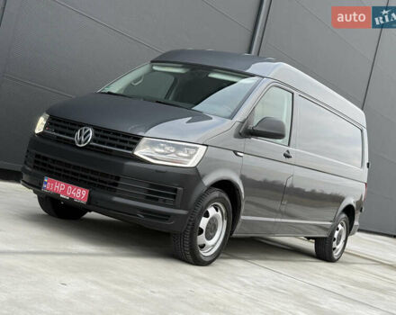 Серый Фольксваген Transporter, объемом двигателя 2 л и пробегом 228 тыс. км за 19400 $, фото 5 на Automoto.ua
