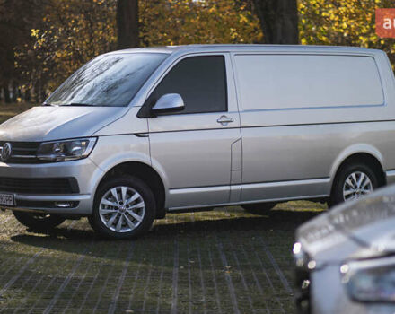 Серый Фольксваген Transporter, объемом двигателя 2 л и пробегом 248 тыс. км за 23000 $, фото 13 на Automoto.ua