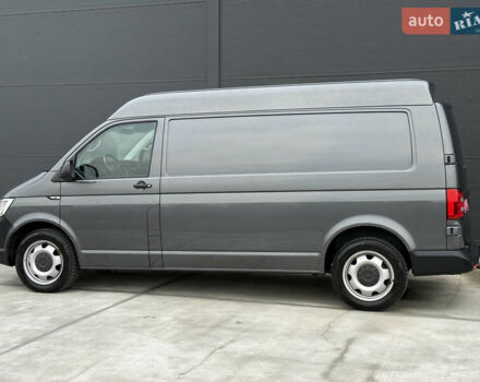 Серый Фольксваген Transporter, объемом двигателя 2 л и пробегом 228 тыс. км за 19400 $, фото 10 на Automoto.ua