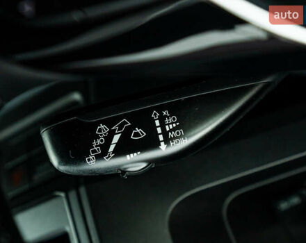 Серый Фольксваген Transporter, объемом двигателя 2 л и пробегом 159 тыс. км за 26500 $, фото 67 на Automoto.ua