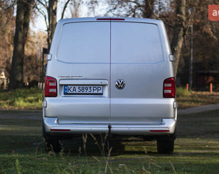 Серый Фольксваген Transporter, объемом двигателя 2 л и пробегом 248 тыс. км за 23000 $, фото 9 на Automoto.ua