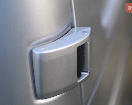 Серый Фольксваген Transporter, объемом двигателя 2 л и пробегом 248 тыс. км за 23000 $, фото 31 на Automoto.ua