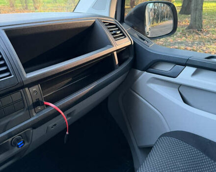 Сірий Фольксваген Transporter, об'ємом двигуна 2 л та пробігом 248 тис. км за 24900 $, фото 33 на Automoto.ua