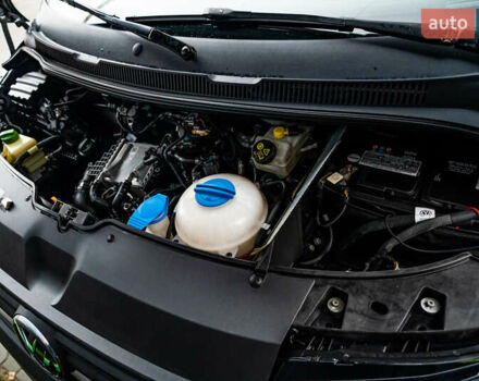 Серый Фольксваген Transporter, объемом двигателя 2 л и пробегом 159 тыс. км за 26500 $, фото 74 на Automoto.ua