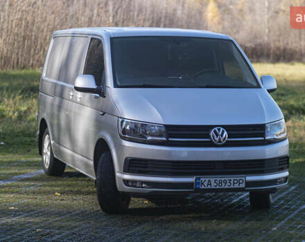 Серый Фольксваген Transporter, объемом двигателя 2 л и пробегом 248 тыс. км за 23000 $, фото 1 на Automoto.ua
