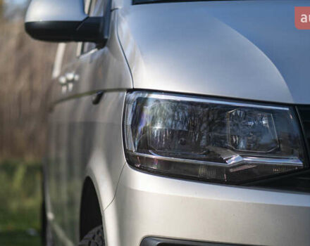 Серый Фольксваген Transporter, объемом двигателя 2 л и пробегом 248 тыс. км за 23000 $, фото 18 на Automoto.ua