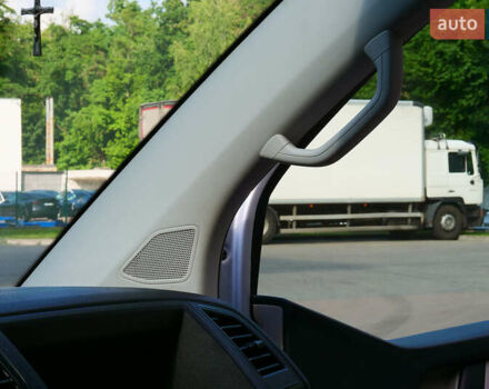 Серый Фольксваген Transporter, объемом двигателя 2 л и пробегом 248 тыс. км за 23000 $, фото 65 на Automoto.ua