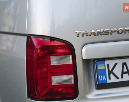 Серый Фольксваген Transporter, объемом двигателя 2 л и пробегом 248 тыс. км за 23000 $, фото 27 на Automoto.ua