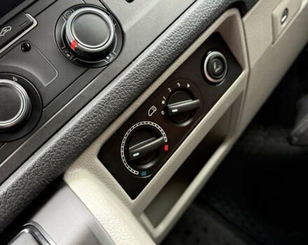 Сірий Фольксваген Transporter, об'ємом двигуна 1.97 л та пробігом 235 тис. км за 21000 $, фото 13 на Automoto.ua