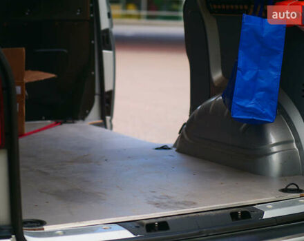 Серый Фольксваген Transporter, объемом двигателя 2 л и пробегом 248 тыс. км за 23000 $, фото 82 на Automoto.ua