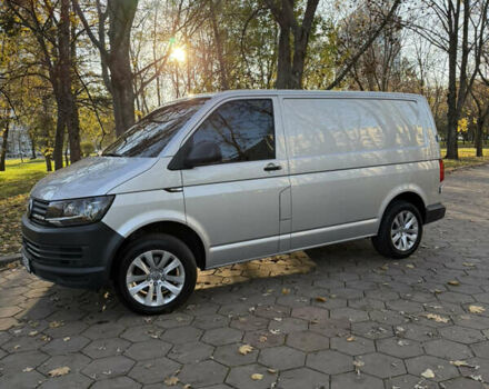Сірий Фольксваген Transporter, об'ємом двигуна 2 л та пробігом 248 тис. км за 24900 $, фото 1 на Automoto.ua