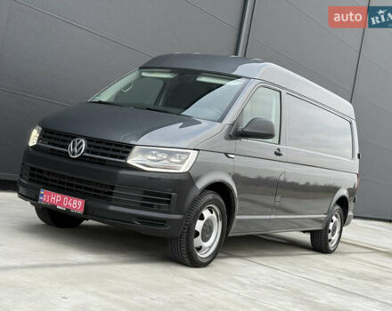 Серый Фольксваген Transporter, объемом двигателя 2 л и пробегом 228 тыс. км за 19400 $, фото 6 на Automoto.ua