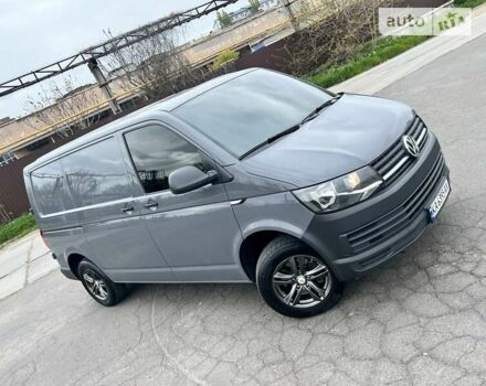 Серый Фольксваген Transporter, объемом двигателя 2 л и пробегом 225 тыс. км за 21999 $, фото 9 на Automoto.ua