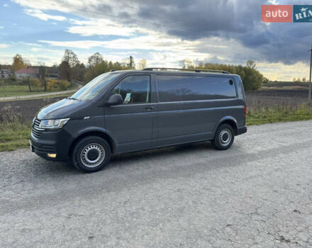 Сірий Фольксваген Transporter, об'ємом двигуна 1.97 л та пробігом 216 тис. км за 25900 $, фото 5 на Automoto.ua