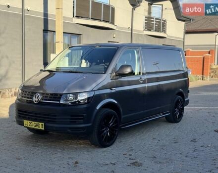 Серый Фольксваген Transporter, объемом двигателя 1.97 л и пробегом 200 тыс. км за 20700 $, фото 3 на Automoto.ua