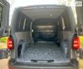 Серый Фольксваген Transporter, объемом двигателя 2 л и пробегом 225 тыс. км за 21999 $, фото 31 на Automoto.ua