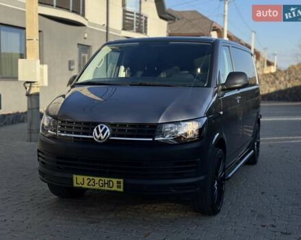 Серый Фольксваген Transporter, объемом двигателя 1.97 л и пробегом 200 тыс. км за 20700 $, фото 4 на Automoto.ua