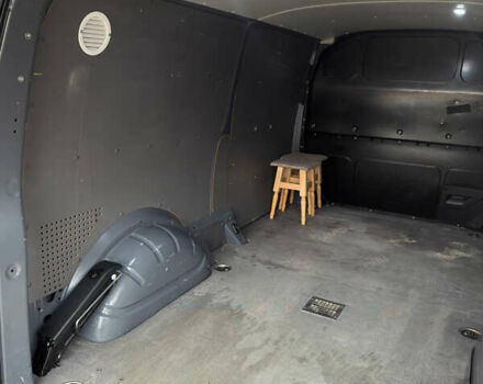 Сірий Фольксваген Transporter, об'ємом двигуна 1.97 л та пробігом 216 тис. км за 25900 $, фото 13 на Automoto.ua