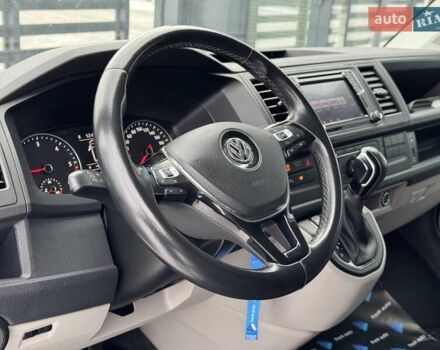 Серый Фольксваген Transporter, объемом двигателя 1.97 л и пробегом 197 тыс. км за 24900 $, фото 16 на Automoto.ua