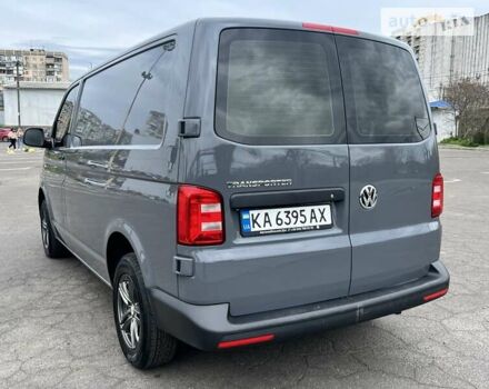 Серый Фольксваген Transporter, объемом двигателя 2 л и пробегом 225 тыс. км за 21999 $, фото 11 на Automoto.ua