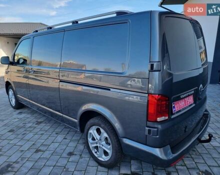 Серый Фольксваген Transporter, объемом двигателя 2 л и пробегом 189 тыс. км за 22500 $, фото 3 на Automoto.ua