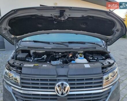 Серый Фольксваген Transporter, объемом двигателя 2 л и пробегом 189 тыс. км за 22500 $, фото 24 на Automoto.ua