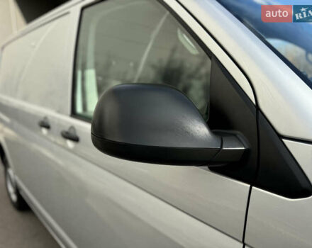 Серый Фольксваген Transporter, объемом двигателя 1.97 л и пробегом 220 тыс. км за 29500 $, фото 13 на Automoto.ua