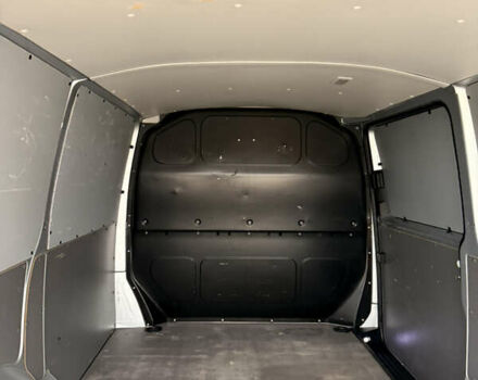 Серый Фольксваген Transporter, объемом двигателя 2 л и пробегом 239 тыс. км за 25900 $, фото 27 на Automoto.ua