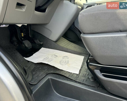 Серый Фольксваген Transporter, объемом двигателя 1.97 л и пробегом 220 тыс. км за 29500 $, фото 71 на Automoto.ua