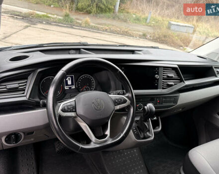 Серый Фольксваген Transporter, объемом двигателя 2 л и пробегом 239 тыс. км за 25900 $, фото 10 на Automoto.ua