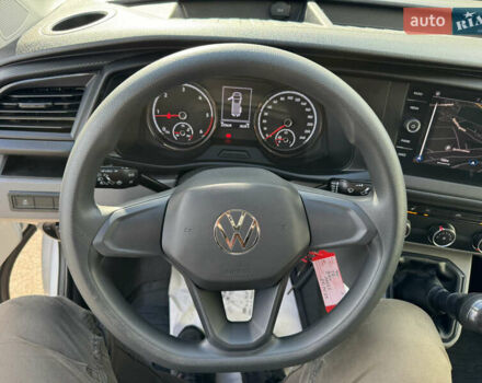 Серый Фольксваген Transporter, объемом двигателя 1.97 л и пробегом 220 тыс. км за 29500 $, фото 85 на Automoto.ua