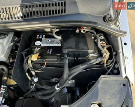 Серый Фольксваген Transporter, объемом двигателя 1.97 л и пробегом 220 тыс. км за 29500 $, фото 102 на Automoto.ua