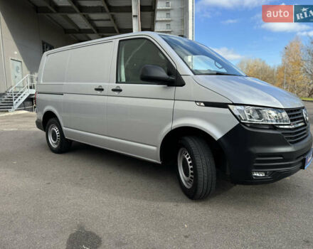 Серый Фольксваген Transporter, объемом двигателя 1.97 л и пробегом 220 тыс. км за 29500 $, фото 28 на Automoto.ua