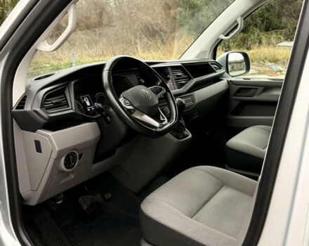 Серый Фольксваген Transporter, объемом двигателя 2 л и пробегом 239 тыс. км за 25900 $, фото 9 на Automoto.ua