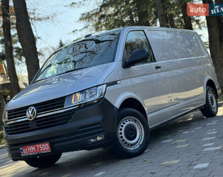 Серый Фольксваген Transporter, объемом двигателя 2 л и пробегом 208 тыс. км за 24850 $, фото 3 на Automoto.ua