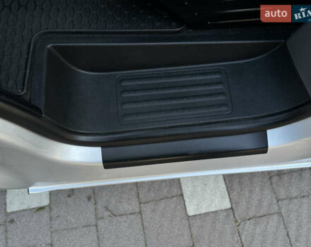 Серый Фольксваген Transporter, объемом двигателя 2 л и пробегом 208 тыс. км за 24850 $, фото 59 на Automoto.ua