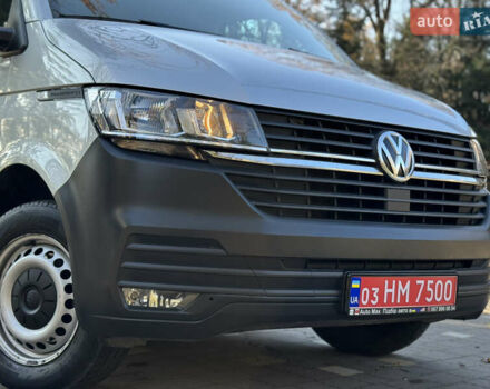 Серый Фольксваген Transporter, объемом двигателя 2 л и пробегом 208 тыс. км за 24850 $, фото 46 на Automoto.ua
