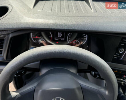 Серый Фольксваген Transporter, объемом двигателя 1.97 л и пробегом 220 тыс. км за 29500 $, фото 86 на Automoto.ua