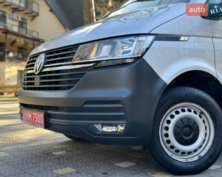 Серый Фольксваген Transporter, объемом двигателя 2 л и пробегом 208 тыс. км за 24850 $, фото 13 на Automoto.ua